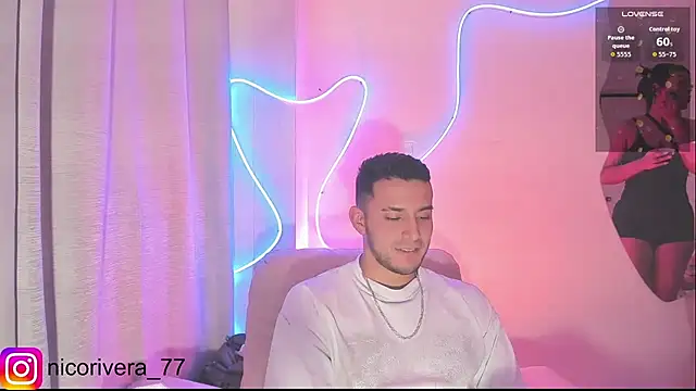 nico_rivera webcam