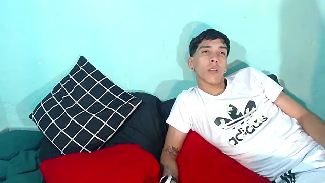 Ariatnaanddilan webcam