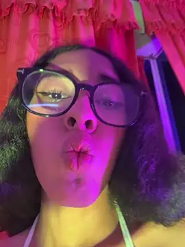 mariana_doll2 webcam