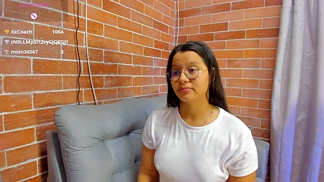 Dilan_and_Mia webcam