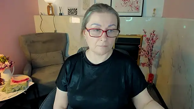 AlexandraKind webcam