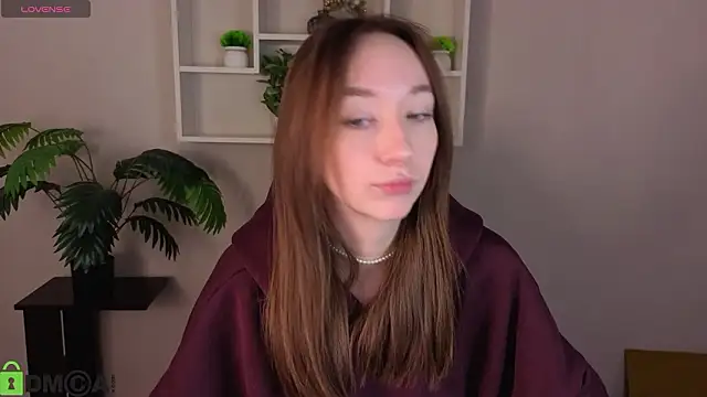 Miche1le_Allenne webcam