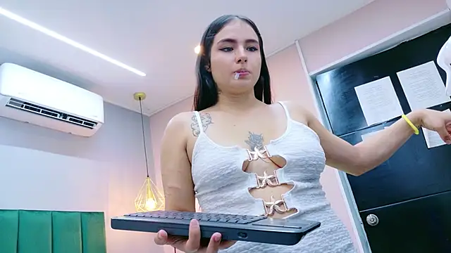 Ashley_Evans22 webcam