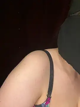 roovaan-xx - RooVaaN-Xx's free webcam - UK Sex Cams