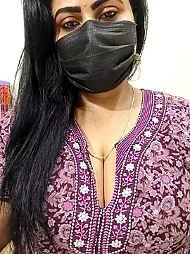 Webcam Model (Honey-flowerr)  is live.Free join now!