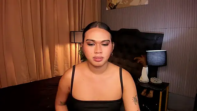 asianhugecockjulia webcam