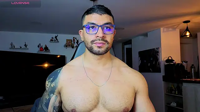 Michael_Diamond webcam