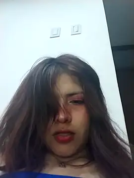 Webcam Model (Elsa_sweet)  is live.Free join now!