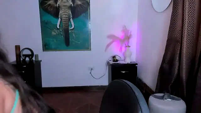 alisaa_jhons1 webcam