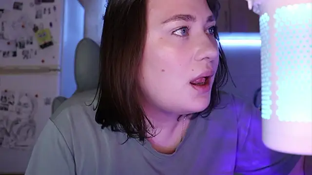 BettySquirtson webcam