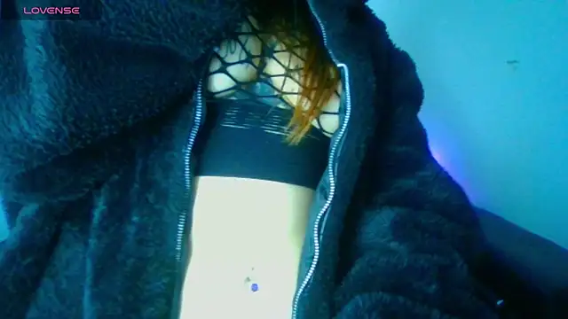 Tifanny_Sweett webcam