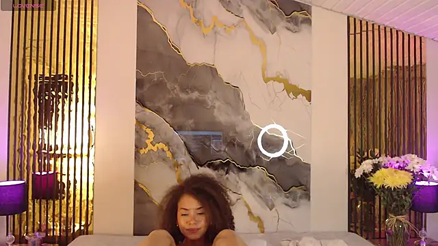 MiticaBrennet_ webcam