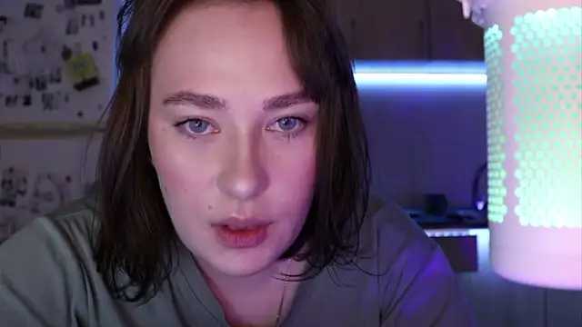 BettySquirtson webcam