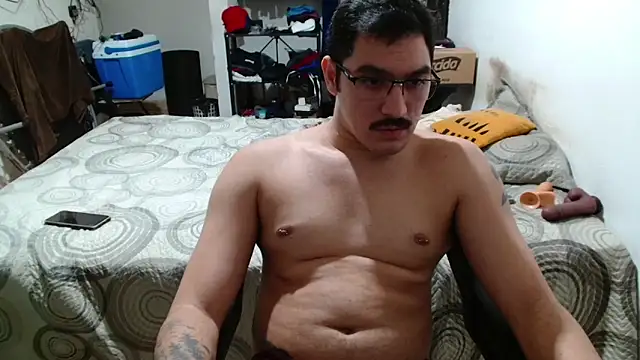 Leonino231 webcam