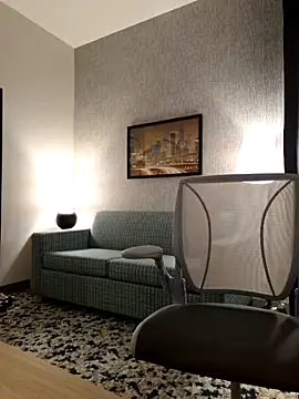 CloudyMuscleBeefy webcam