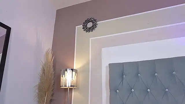 mailin18 (F teen) - fingers in the ass 2