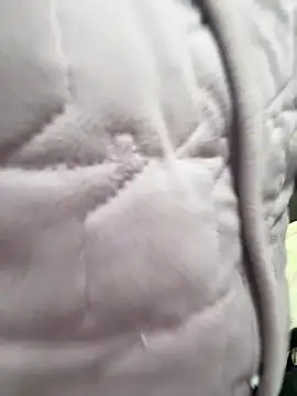 buusoom (F milf) - 穿丁字裤