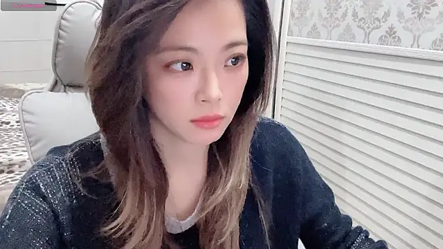 holiland (F milf) - 我人气不行 但我气人还行~