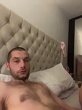 Kinkycouple142 webcam