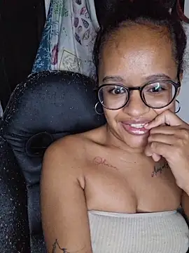 SHARON_ROSS25 webcam