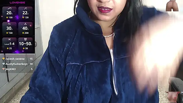 Sexy_komolika webcam