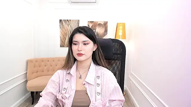 annetli - AnneTLi's free webcam - UK Sex Cams