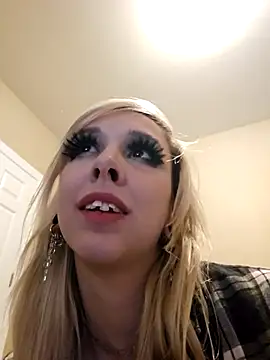 AmethystFoxx Live Webcam on Stripchat