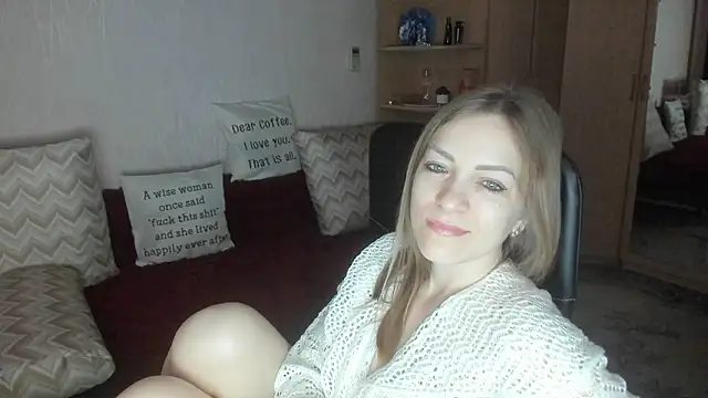 Tiffany_Bates webcam