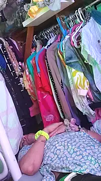 gurlnips - Gurlnips's free webcam - UK Sex Cams