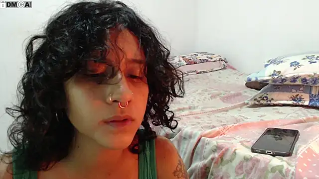 alinawoolf_ - AlinaWoolf_'s free webcam - UK Sex Cams