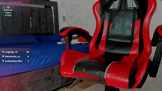 Nicol_TransGirl webcam