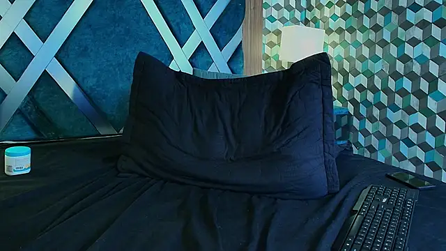 salvattore_muller - Salvattore_Muller's free webcam - UK Sex Cams