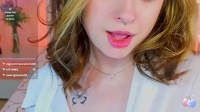 _amelia_shine_ - _Amelia_Shine_'s free webcam - UK Sex Cams