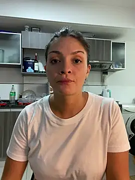 danielaeliana - Danielaeliana's free webcam - UK Sex Cams