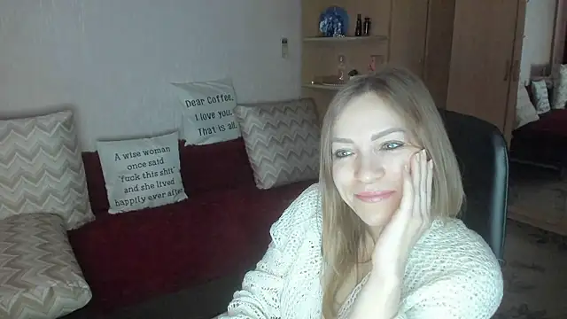 Tiffany_Bates webcam