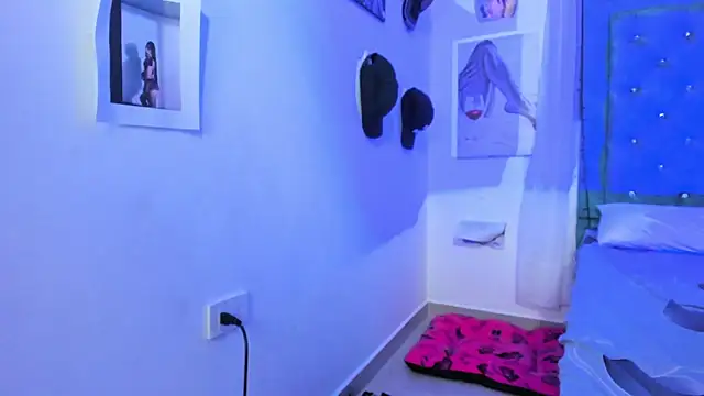 rihanna_hotx - Rihanna_hotx's free webcam - UK Sex Cams