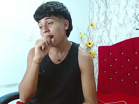 Valentino_Lane webcam