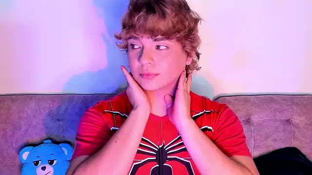 adam_angelssss (M twink) - hi hi heart