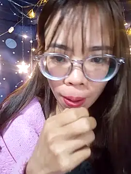 __Mai-love19__ webcam