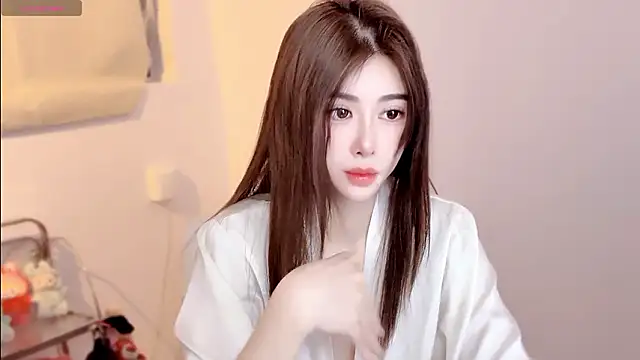 tina-a (F young) - 周五快乐