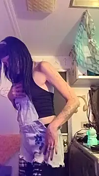 whitetrashdirtyslut webcam