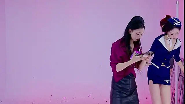 美女Retro-8090S在线直播