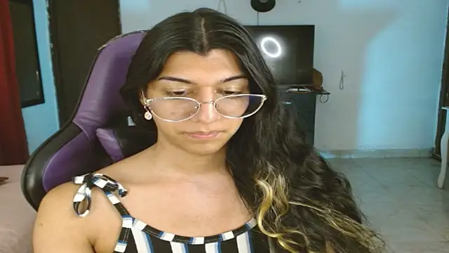 Alanni_parker webcam