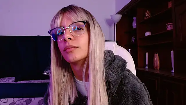 peyton_golden1 webcam