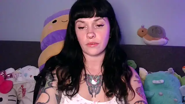 Marcelinegoddess webcam