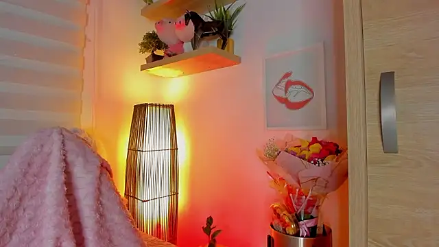 sara_madrid - Sara_madrid's free webcam - UK Sex Cams