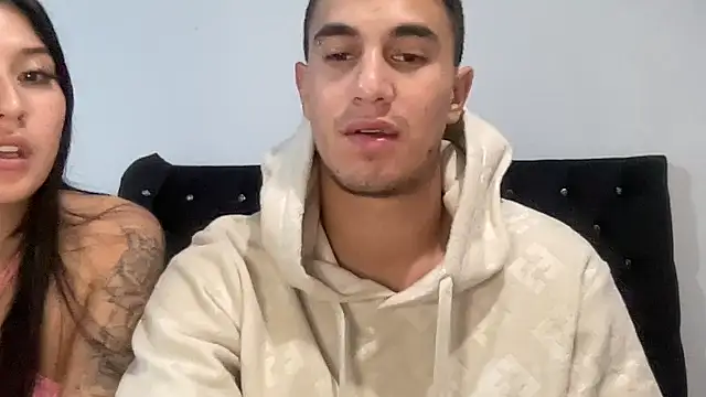 QUEENANDJOKER10 webcam