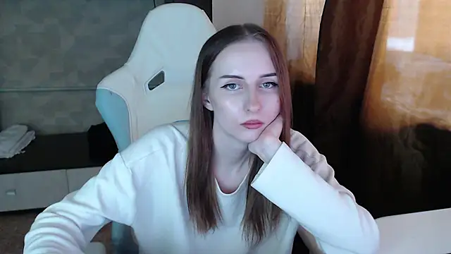 Cutti_Crystal webcam