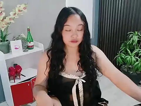 UrFavouriteCravings webcam