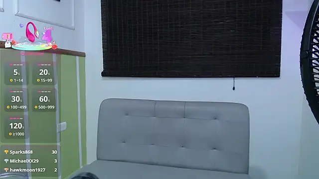 ashleylove_prg webcam